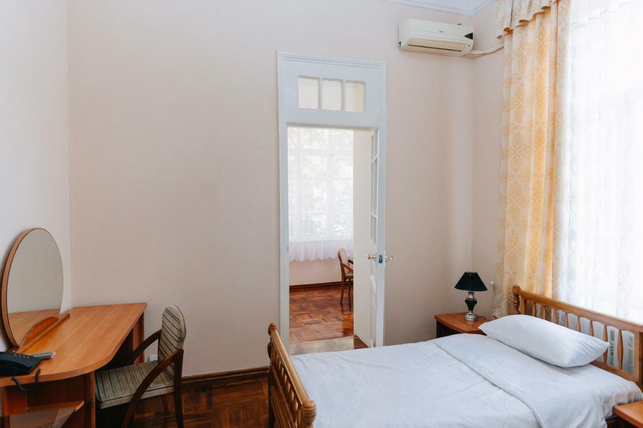 Lion B&B Самарканд Екстериор снимка