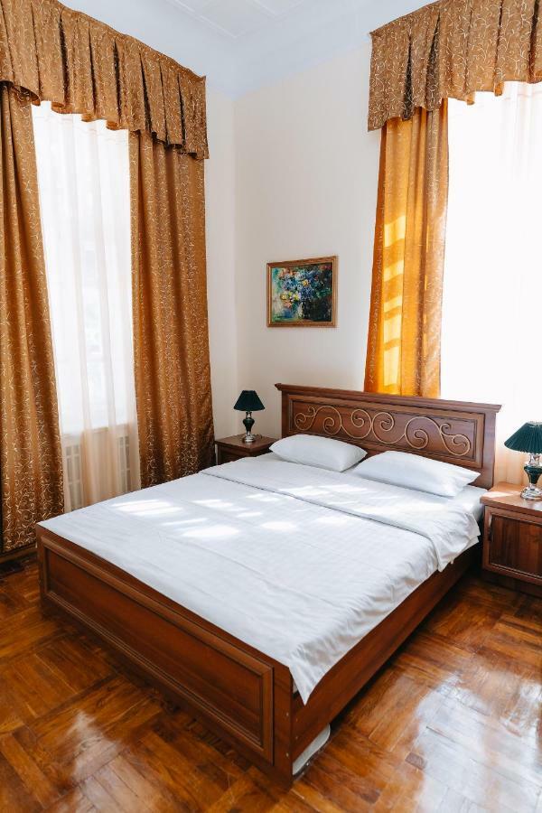 Lion B&B Самарканд Екстериор снимка