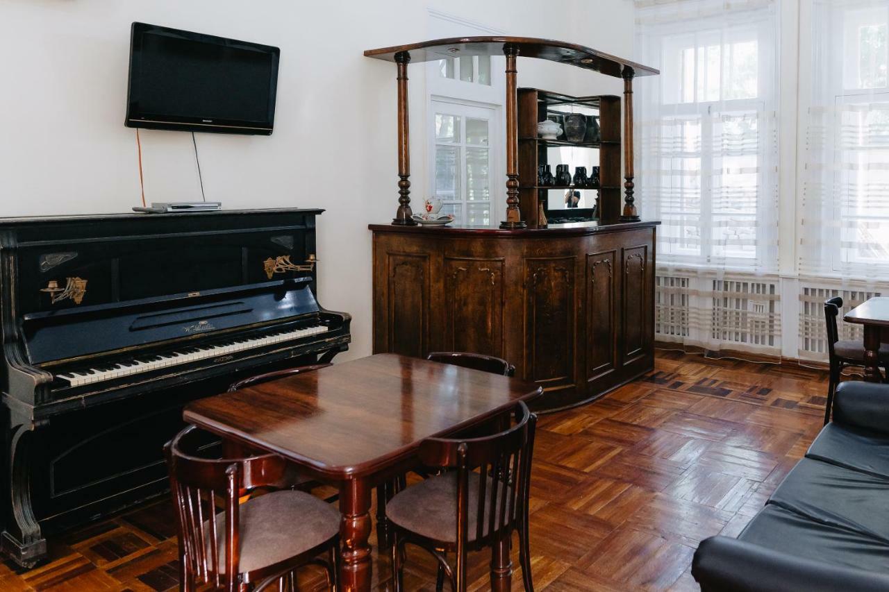 Lion B&B Самарканд Екстериор снимка