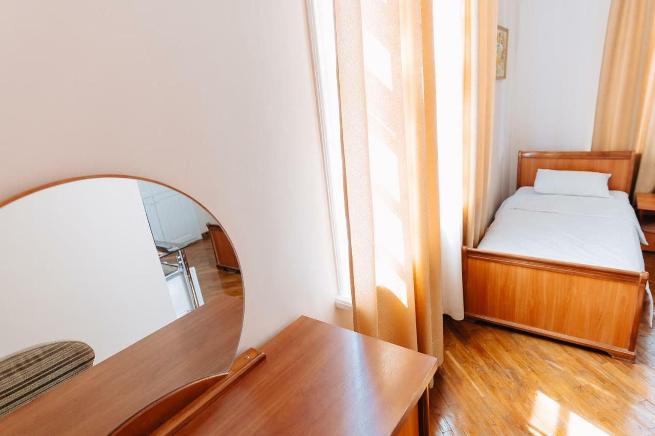 Lion B&B Самарканд Екстериор снимка